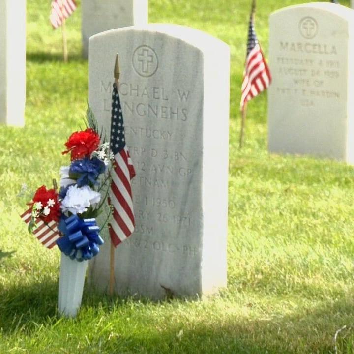 11,000 American flags placed on graves at Zachary Taylor National Cemetery on Memorial Day